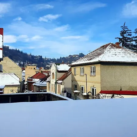 Nomad Apartment Braşov-2